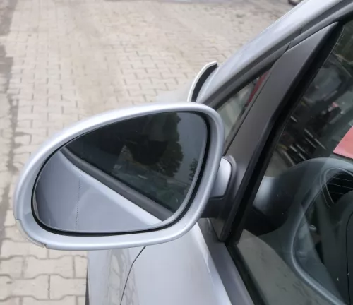 VW Golf 5 5M1 Plus elektrischer Spiegel Außenspiegel links Blinker silber LA7W c (163509)