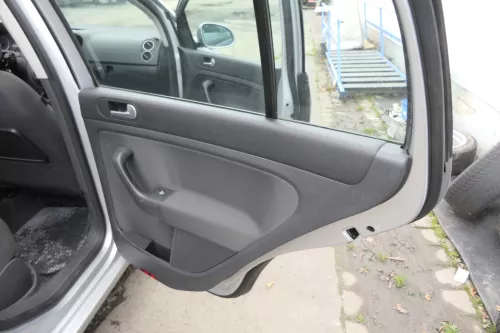 VW Golf Plus 5M 4x Türverkleidung Verkleidung Tür vorn hinten links schwarz (163511)