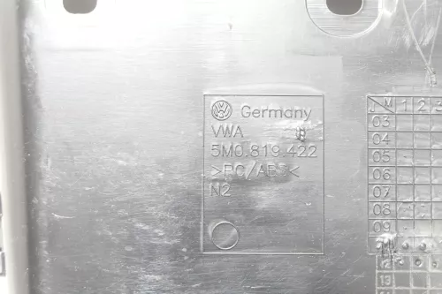 VW Golf 5M Plus Rahmen Blende Abdeckung Lüftung um Klimabedienteil Heizung (163548)