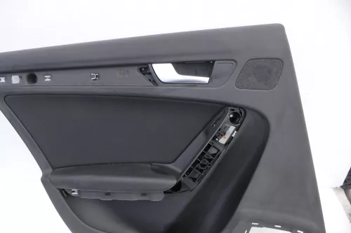 Audi A4 8K B8 Türverkleidung Verkleidung Tür vorne + hinten links + rechts schwa (163592)