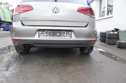 VW Golf 7 5G Limousine Stoßstange hinten Heckstoßstange braun golf LC8Y PDC