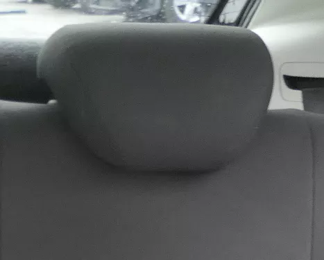 Seat Ibiza 5 6J Kopfstütze hinten rechts / links / mitte schwarz 6J0885921  57V