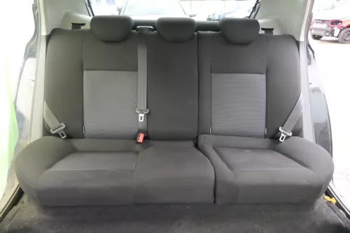 Seat Ibiza 6J Rückbank Rücksitzbank Sitz Sitzbank 3-Punkt Sitze -ohne Kopfstütze