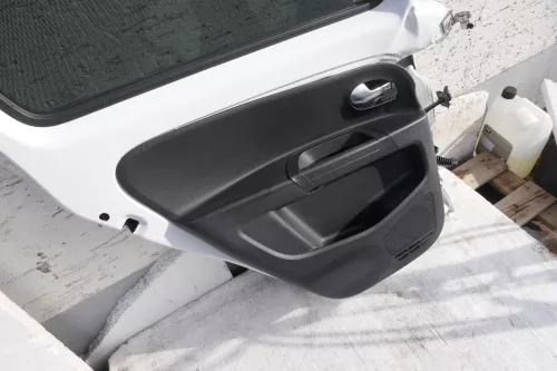 VW Up Mii Türverkleidung Verkleidung Tür vorne links rechts hi schwarz 4/5-Türer (163887)