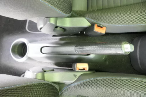 VW Up Mii Handbremse Feststellbremse Handbremshebel schwarz Leder schwarz blau