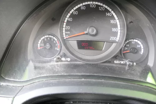 VW Up Tacho Tachometer Kombiinstrument 123.000km 1S0920861F Benziner Erdgas Gas