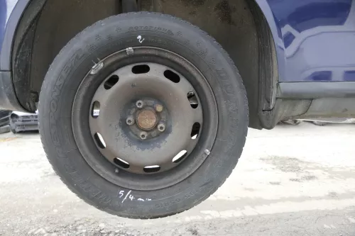 4x VW Golf 4 Bora A3 195/65 R15 91T Winterreifen M+S Reifen 6jx15H2 ET38 ca4-6mm (164049)