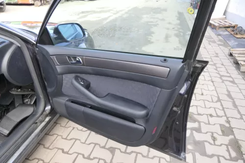 4x A6 4B Türverkleidung Verkleidung Tür vorne hinten links rechts onyx (164118)