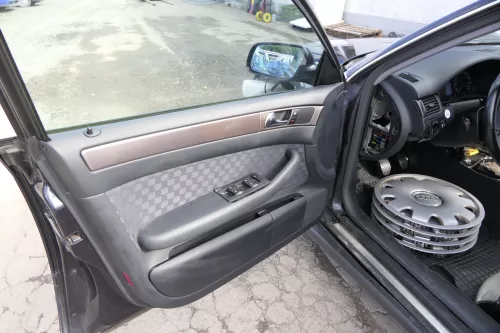 4x A6 4B Türverkleidung Verkleidung Tür vorne hinten links rechts onyx (164118)