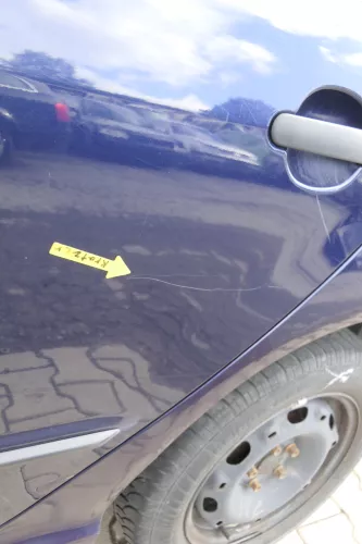 Skoda Fabia 6Y Limousine Schrägheck Tür hinten links blau LF5U (164191)