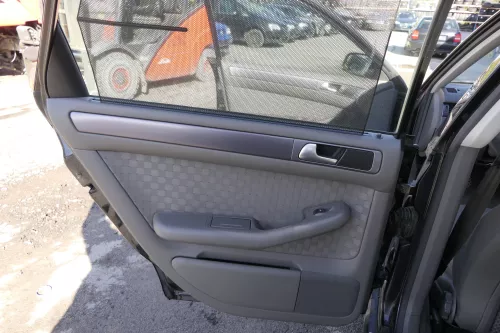 A6 4B Türverkleidung Verkleidung Tür vorne hinten Sonnenrollo swing grau Rollo (164214)