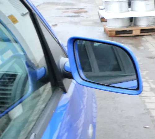 VW Polo 9N 9N3 manueller Spiegel Außenspiegel rechts vorne blau LA5F (164299)