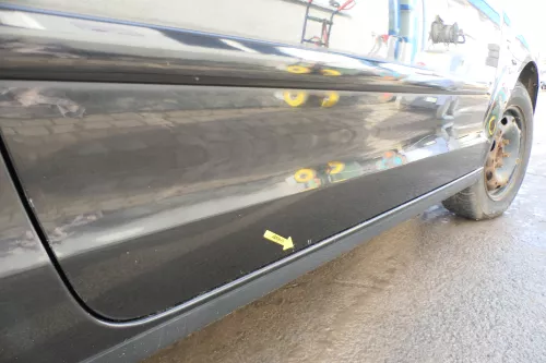 VW Polo 9N 9N3 Tür vorne rechts Beifahrertür 2/3-Türer schwarz LC9Z ohneAnbautei (164313)