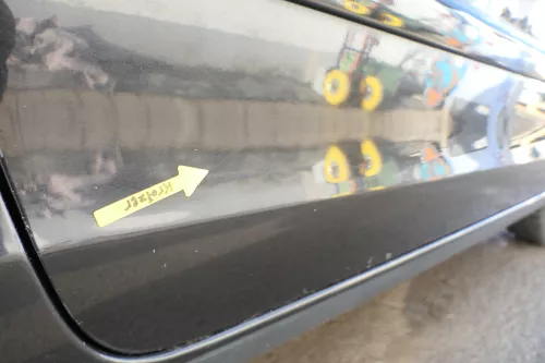 VW Polo 9N 9N3 Tür vorne rechts Beifahrertür 2/3-Türer schwarz LC9Z ohneAnbautei (164313)