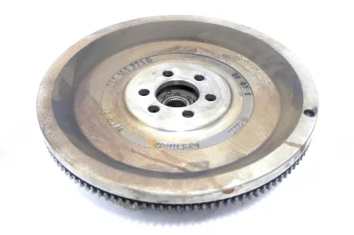 VW Golf 5 6 Schwungrad Schwungscheibe 1.4 030105271D 038105269C + Kupplung (164380)