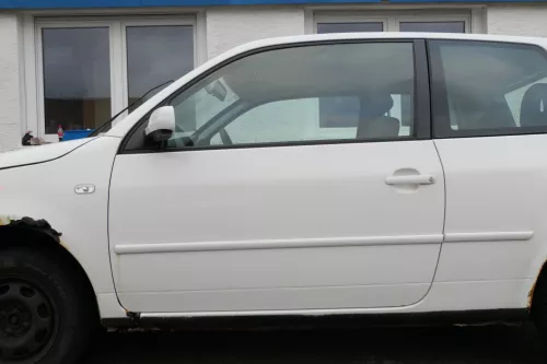 VW Lupo Seat Arosa Tür vorne links Fahrertür weiß LB9A (mechanischer FH)