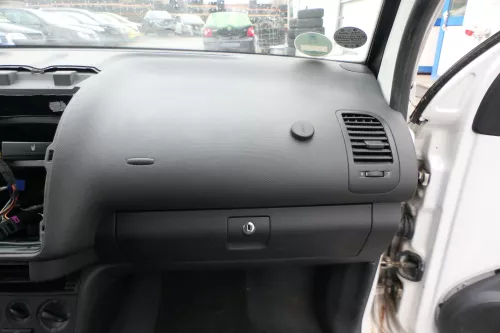 VW Lupo Seat Arosa Handschuhfach Fach Griff Klappe schwarz 6E1857101