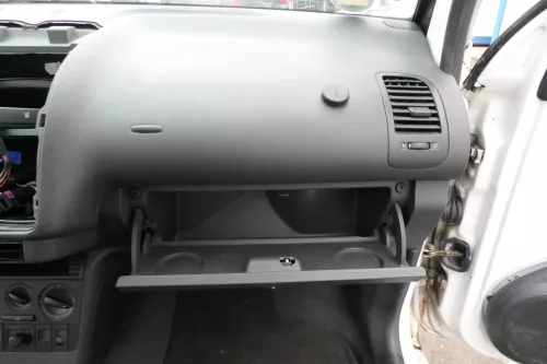 VW Lupo Seat Arosa Handschuhfach Fach Griff Klappe schwarz 6E1857101 (164410)