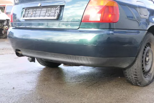 Audi A4 B5 Limousine Stoßstange hinten Heckstoßstange grün LZ6U biscaBj99 (164428)