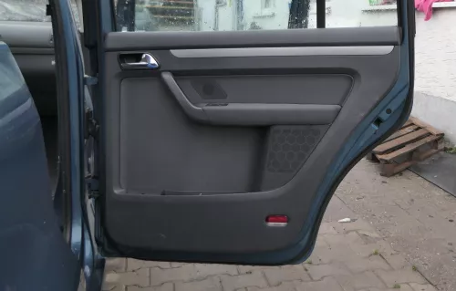 VW Touran 1x Türverkleidung Verkleidung Tür hinten rechts anthrazit Lautsprecher (164468)