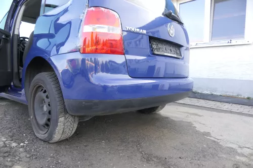 VW Touran 1T Stoßstange hinten Heckstoßstange Stoßfänger blau LL5M (164481)