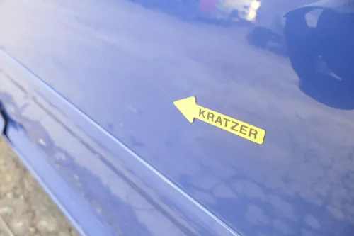 VW Touran 1T 1T3 Tür hinten links blau LL5M und Scheibe ohne Anbauteile (164486)