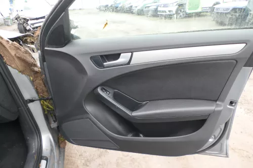 Audi A4 8K B8 Türverkleidung Verkleidung Tür vorne rechts Leder schwarz Milano (164604)