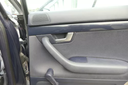 Audi A4 8E B6 Türverkleidung Verkleidung Tür hinten rechts blau maritimblau (164740)