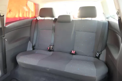 VW Polo 9N 9N3 Sitz Rückbank Sitzfläche Sitze 3 Punkt Gurt hinten mit Kopfstütze (164825)