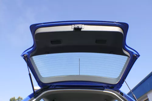 VW Polo 9N3 9N Heckklappe Kofferraumklappe Klappe blau LA5F- ohne Anbauteile (164850)