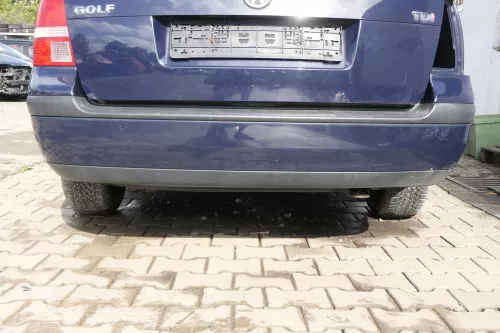 VW Golf 4 Kombi Avant Stoßstange hinten Heckstoßstange Stoßfänger blau LA5G