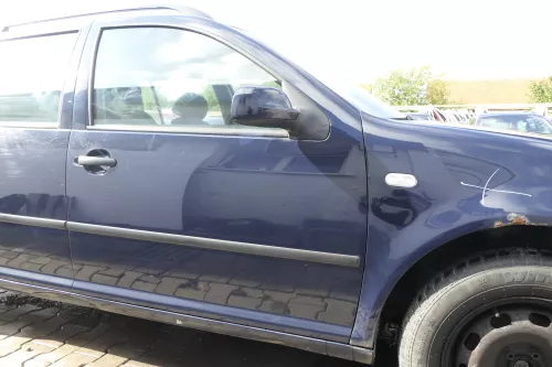 VW Golf 4 Bora Tür vorne rechts Beifahrertür 4/5-Türer + Kombi blau LA5G