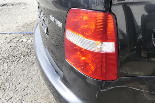 VW Touran 1T Stoßstange hinten Heckstoßstange Stoßfänger schwarz LC9X (164911)