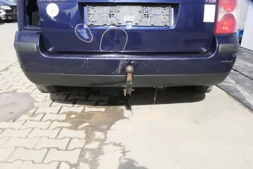 VW Passat 3BG Kombi Variant Stoßstange hinten Heckstoßstange blau LB5N