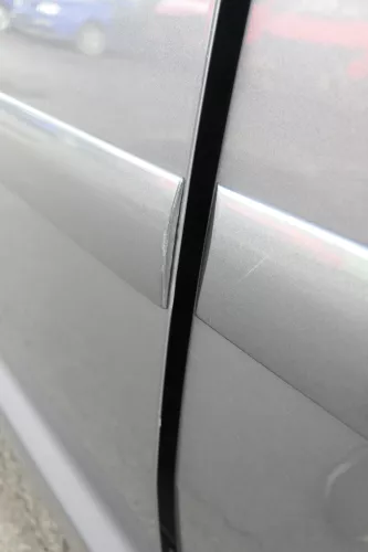 VW Touran 1T 1T3 Tür vorne links Fahrertür grau LD7X OHNE Anbauteile Cross (164967)