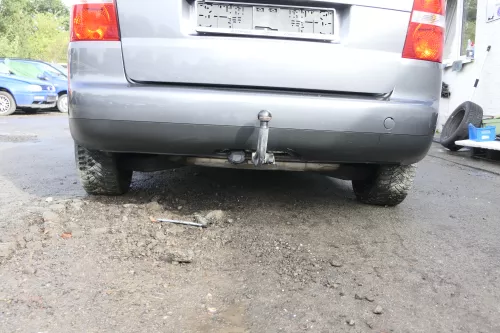 VW Touran 1T Stoßstange hinten Heckstoßstange Stoßfänger grau LD7X