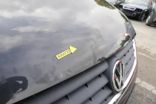 VW Touran 1T Caddy 2K Motorhaube Klappe Frontklappe schwarz LC9Z (165046)