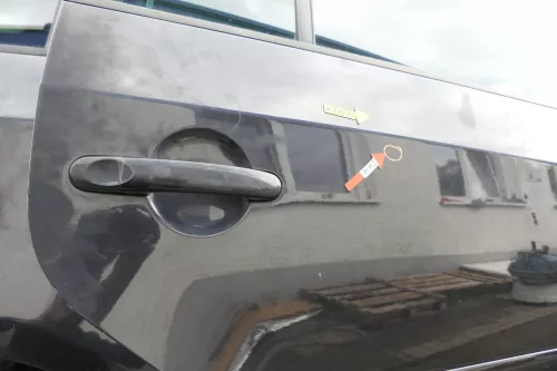 VW Touran 1T 1T3 Tür hinten rechts schwarz LC9Z (165049)