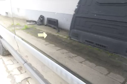 VW Passat 3B 3BG Kombi + Limo Tür vorne rechts Beifahrertür schwarz L041 (165092)