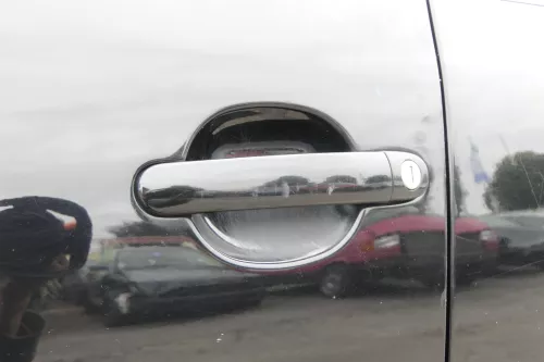 Passat 3B 3BG 3B6 Kombi + Limo Tür vorne links Fahrertür schwarz L041 ohneAnbaut (165096)