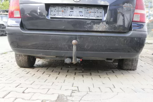 VW Golf 4 Kombi Avant Stoßstange hinten Heckstoßstange Stoßfänger schwarz LC9Z