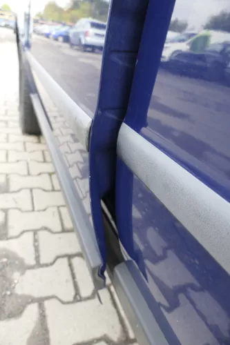 Passat 3B 3BG 3B6 Kombi + Limo Tür vorne links Fahrertür blau LA5E ohneAnbaut (165232)