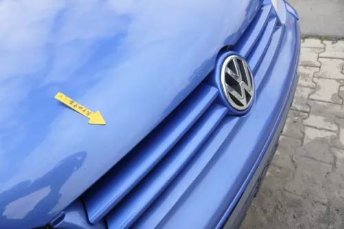 VW Golf 4 Motorhaube Haube Klappe vorne blau LW5Y (165315)