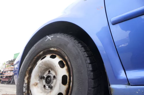 VW Golf 4 1J Kotflügel vorne links blau LW5Y (165318)