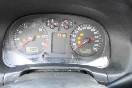 VW Golf 4 Tacho Tachometer Kombiinstrument 266.000km 1J0920805B 1,6-2,8