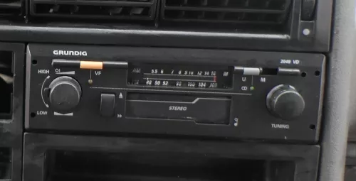 VW Golf 4 T4 Bora Radio Grundig 2049 VD Stereo