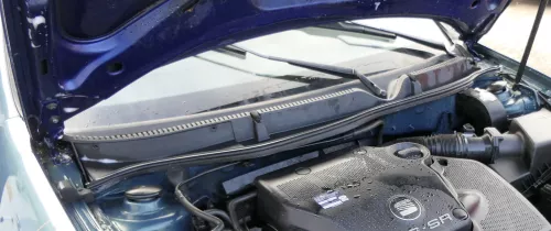 Seat Leon Windlauf Wasserkastenabdeckung 1M1853829A Düse Wischwasser Abdeckung