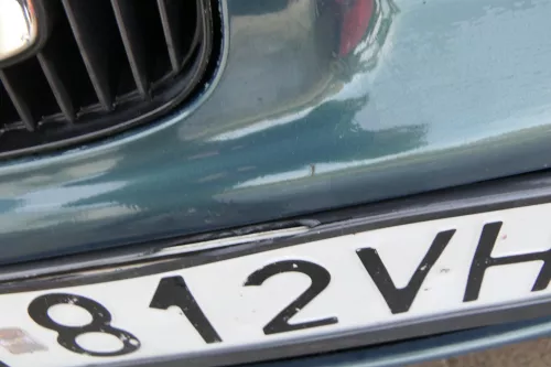 Leon 1M Toledo Stoßstange vorne Stoßfänger Grill LS5W AZUL TOPACIO L5SW grün (165485)