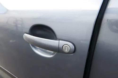 Skoda Octavia 1U Kombi + Limo Tür vorne links Fahrertür grau LF7V 9901 U9 ohne A (165487)