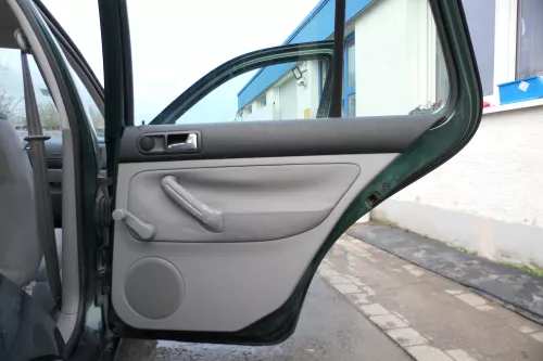 1x VW Golf 4 1J Limousine Türverkleidung Verkleidung Tür hinten rechts grau
